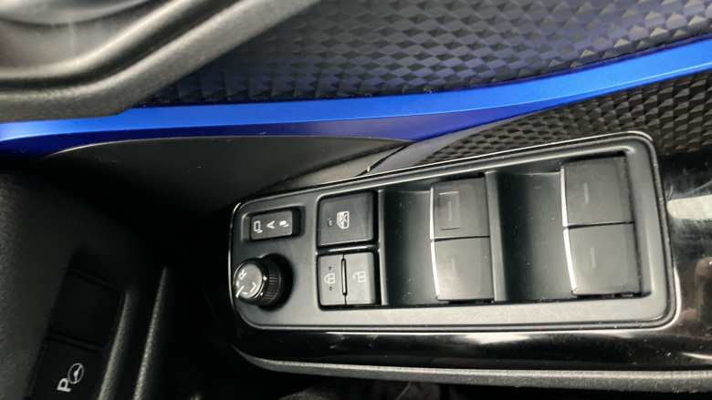 Toyota C-HR 1.8 Hybrid Dynamic 5dr CVT Hybrid Hatchback